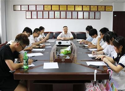 憧憬未来 为梦起航 |首键药包大学新生关爱行动